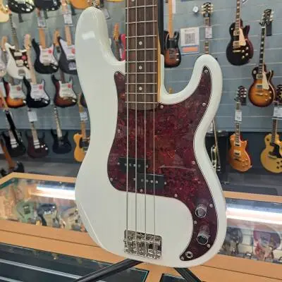 Squier Classic Vibe P Bass 2